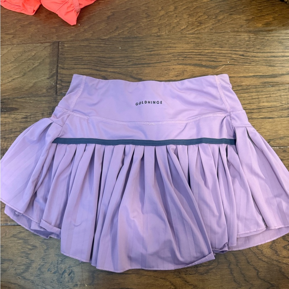 Gold hinge skirt